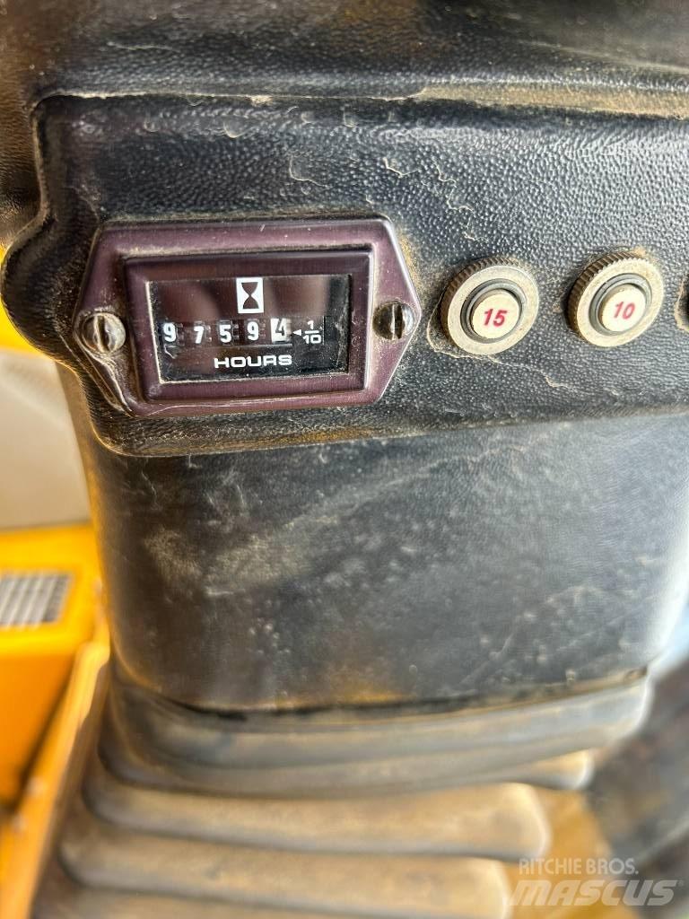 Load Lifter 2416-12D 험지용 트럭