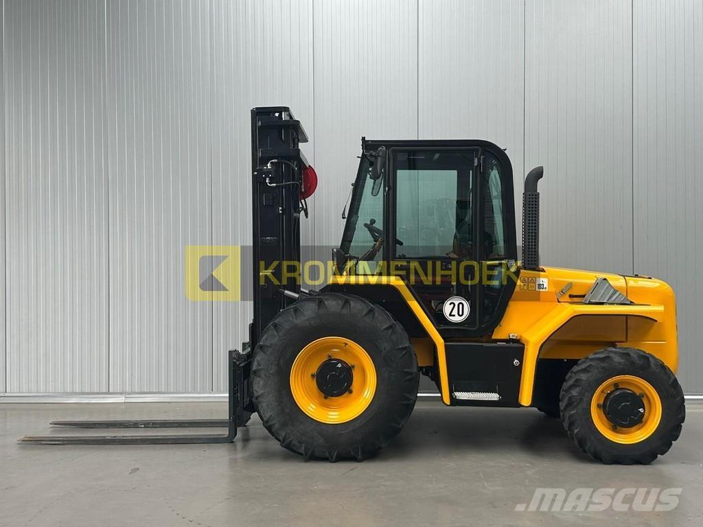 JCB 940 험지용 트럭