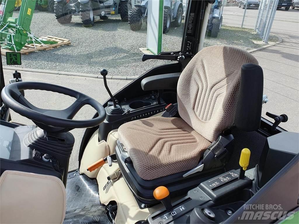 John Deere 2026R 소형 트랙터