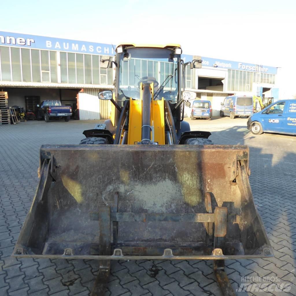 JCB 409 SV  휠로우더