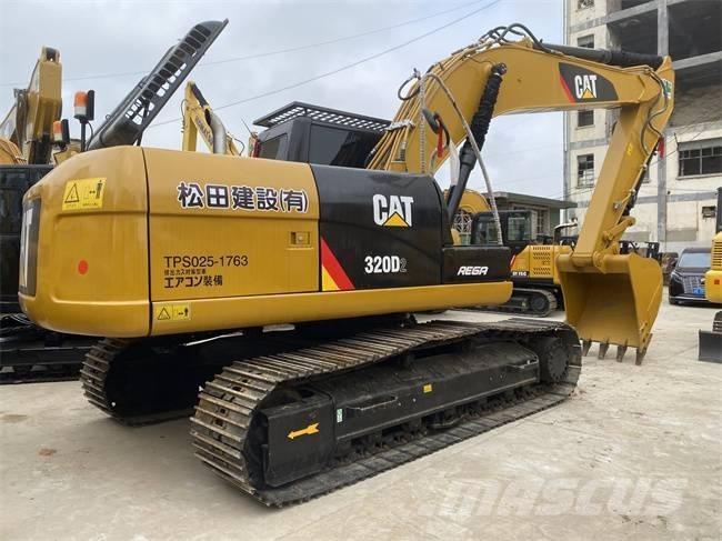 CAT 320 D 대형 굴삭기 29톤 이상