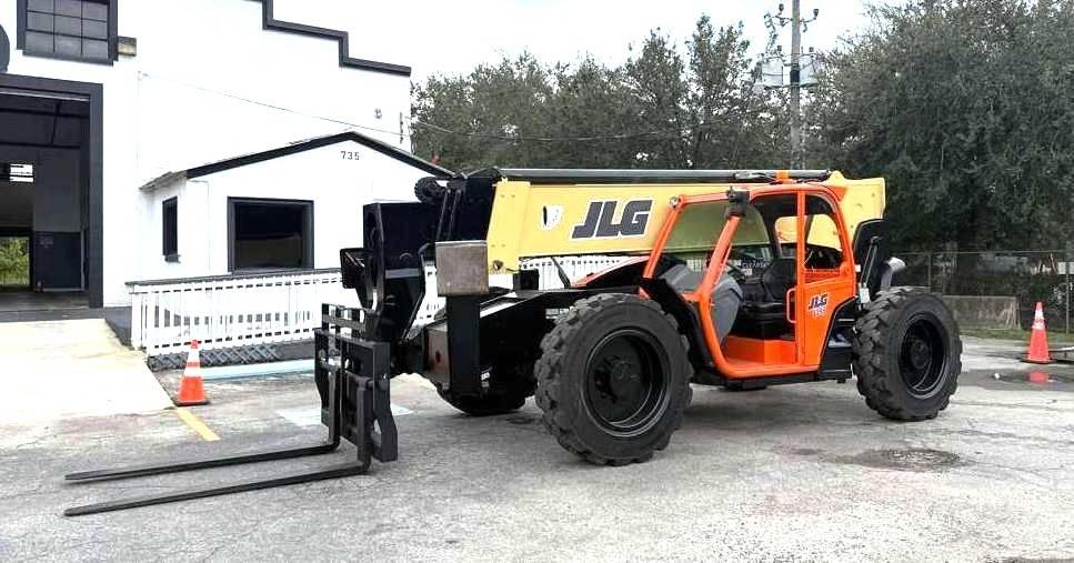 JLG 1255 텔러 핸들러