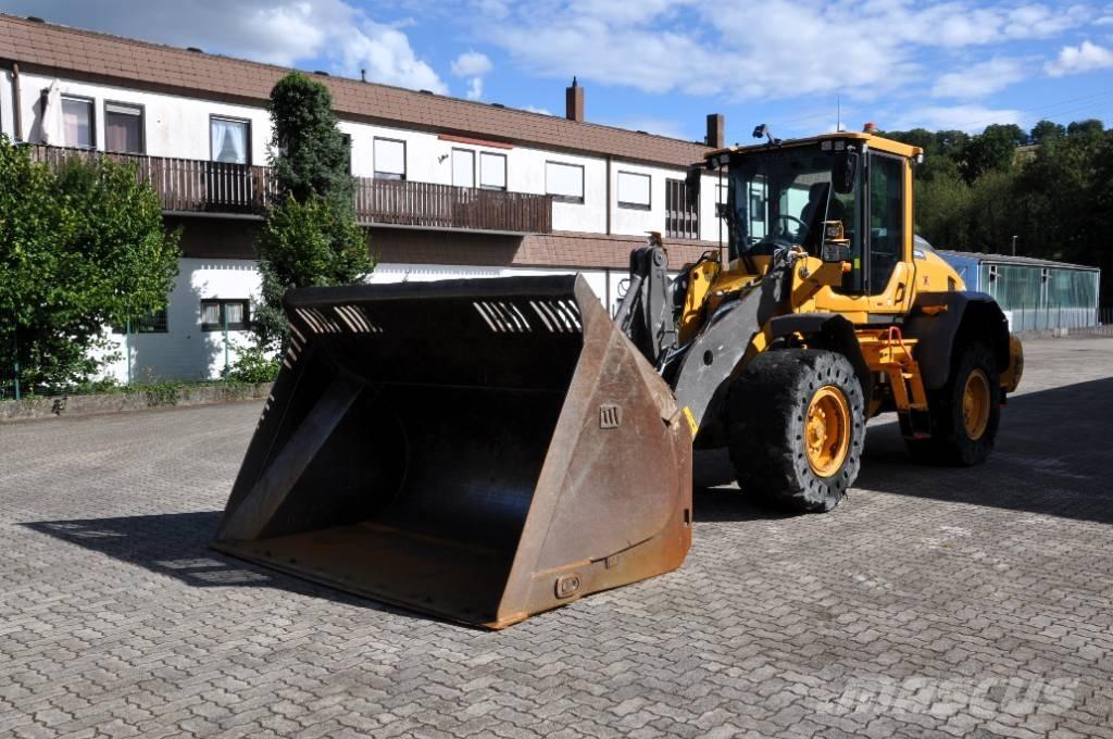 Volvo L90H Long Boom  휠로우더