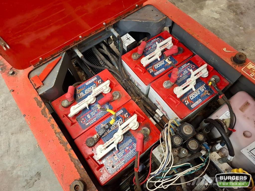 SkyJack SJ16 기타 승강기와 플랫폼