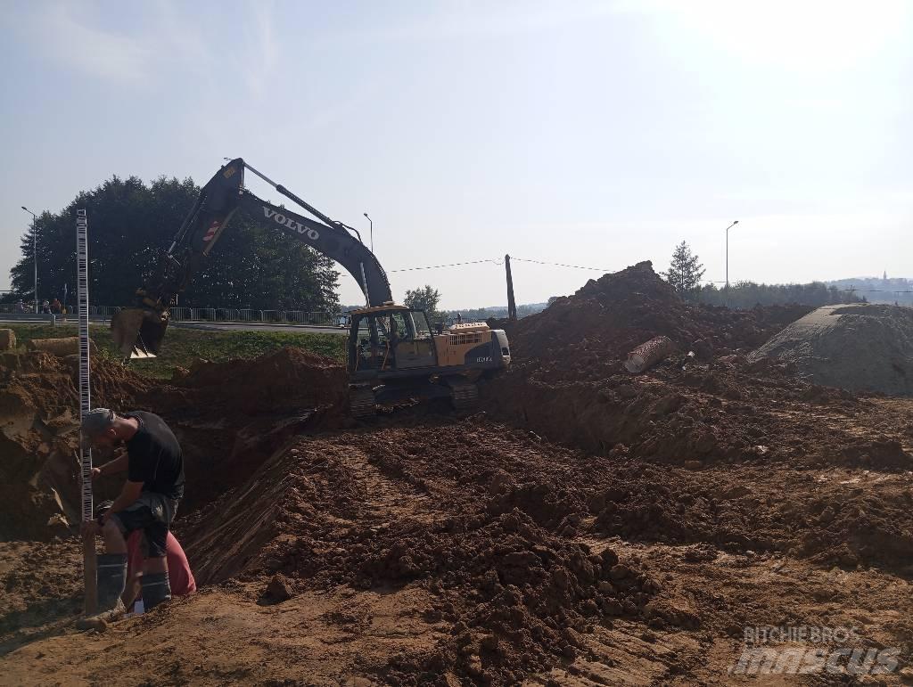 Volvo EC 240 C L 대형 굴삭기 29톤 이상