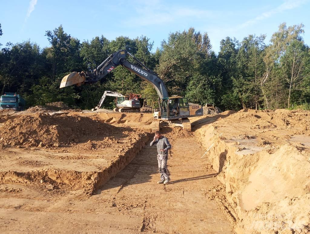 Volvo EC 240 C L 대형 굴삭기 29톤 이상