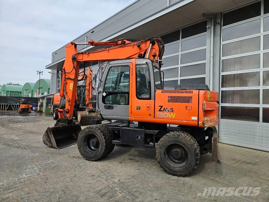 Hitachi ZX130W  휠 굴삭기
