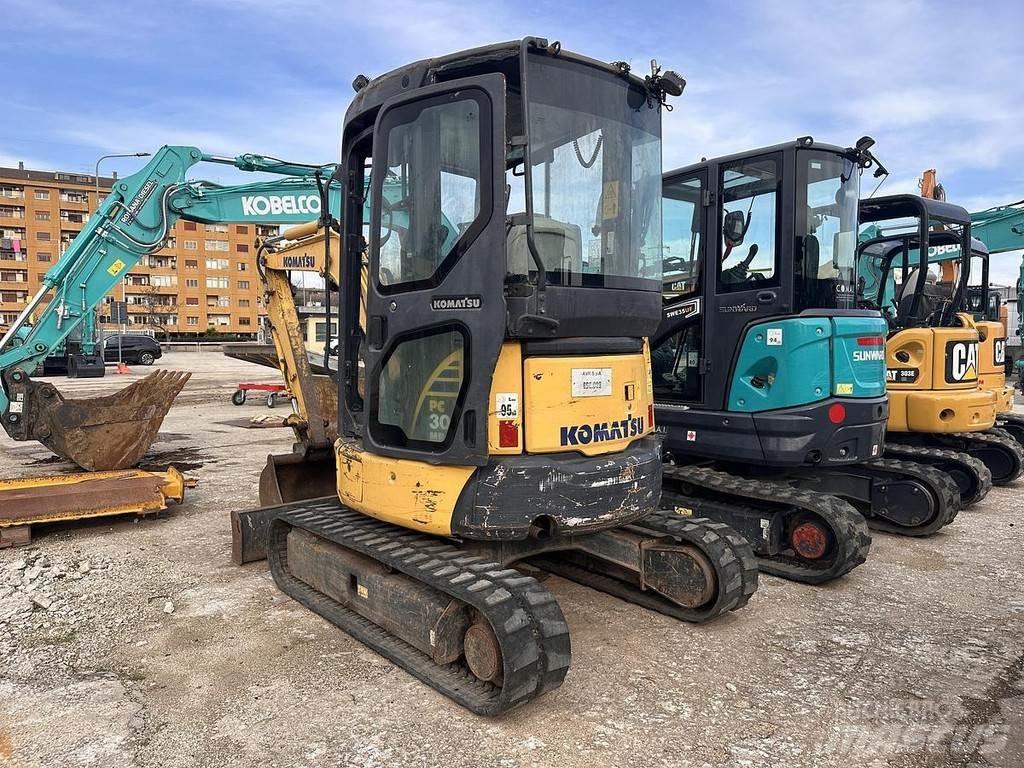 Komatsu PC30 소형 굴삭기 7톤 미만