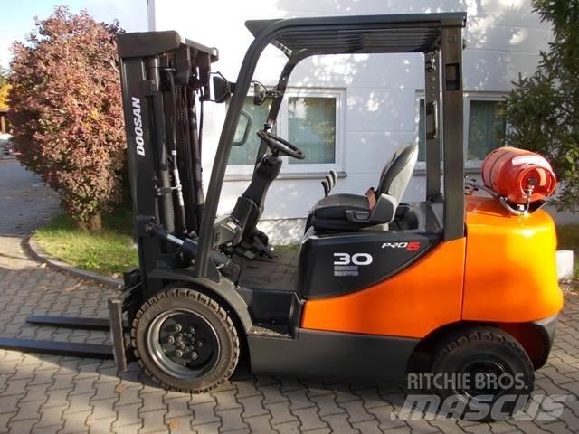 Doosan G 30 E LPG 지게차