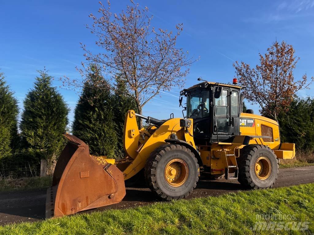 CAT 938M  휠로우더