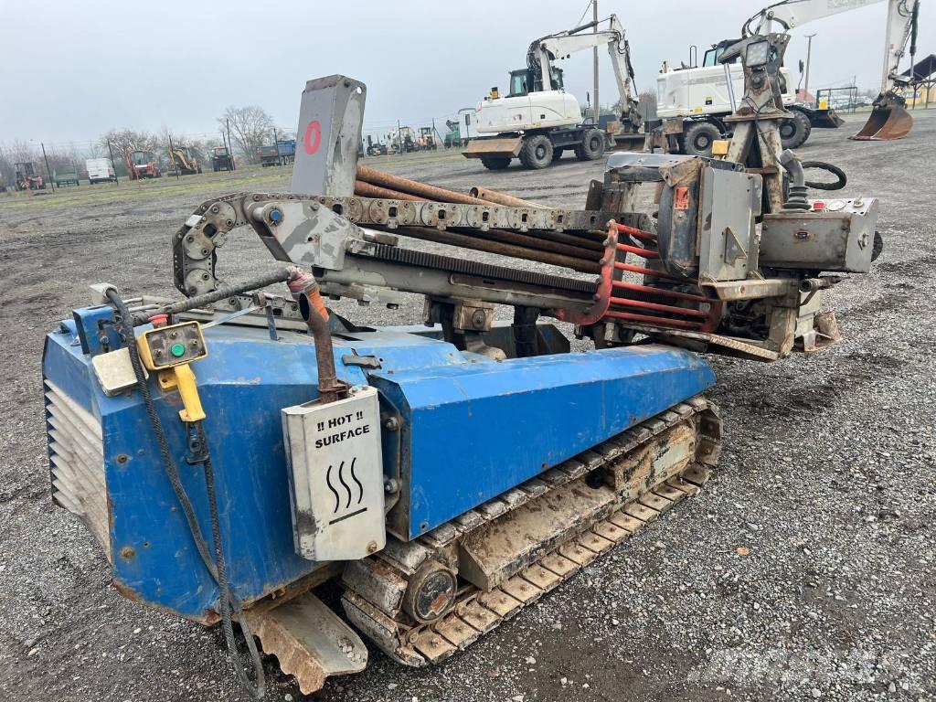 GRUNDODRILL 4X 소형 드릴 장비