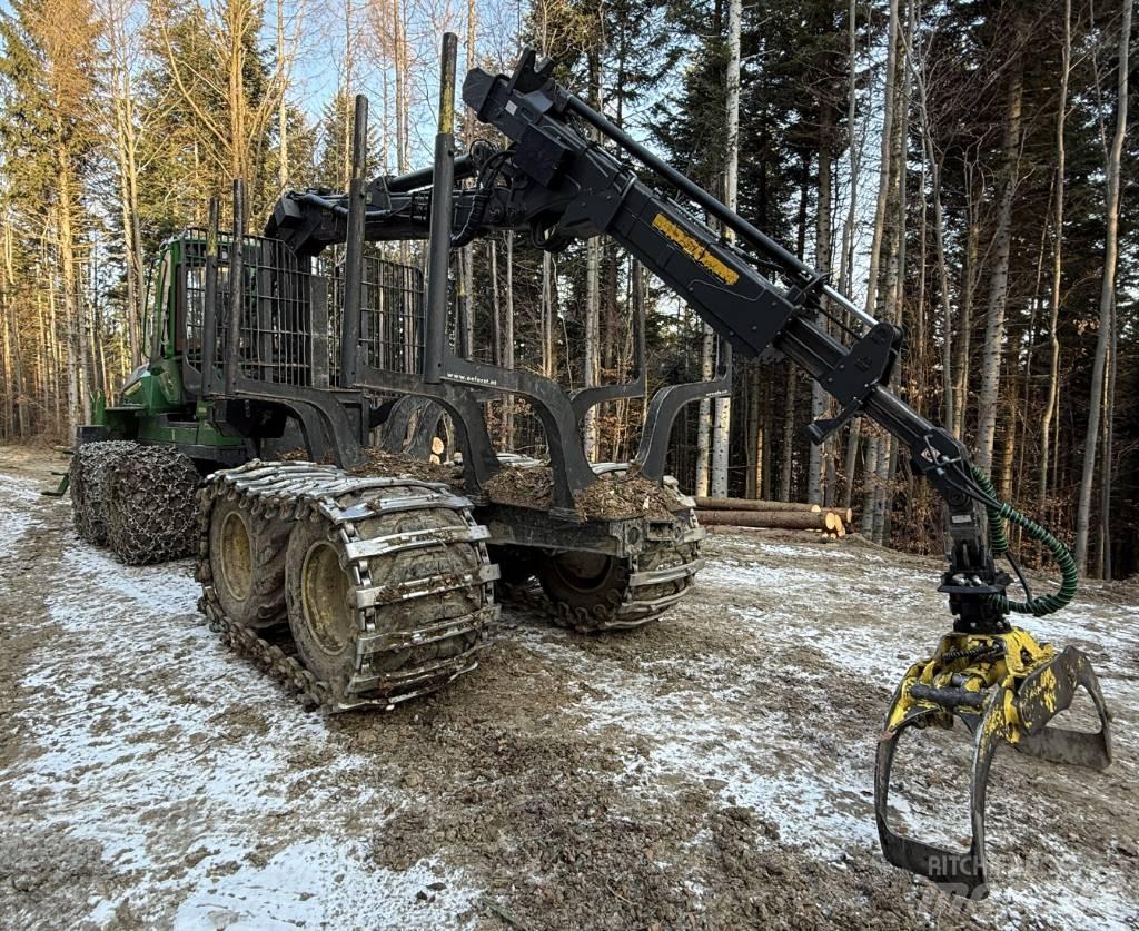 John Deere 1010G 원목 포워더