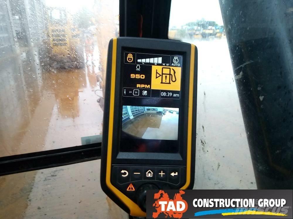 JCB JS 220 LC 대형 굴삭기 29톤 이상