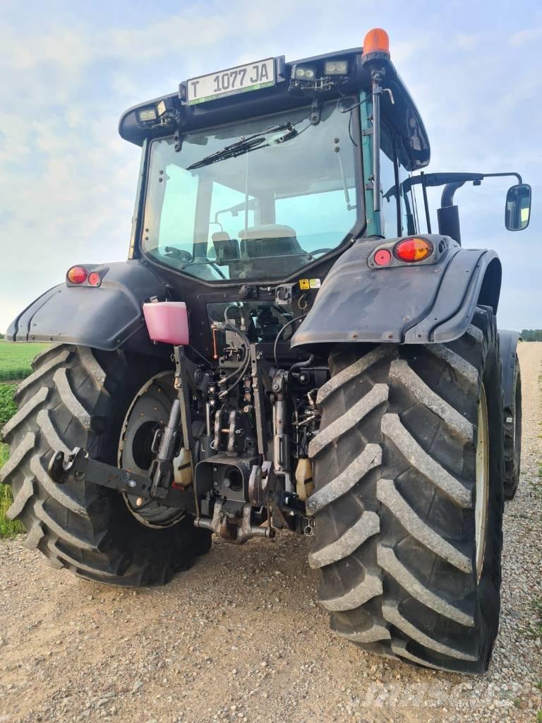 Valtra T 173 HiTech 트랙터