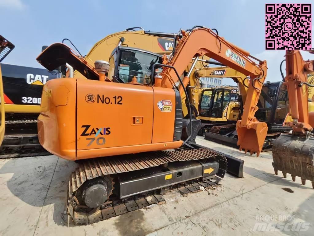 Hitachi ZX 70 소형 굴삭기 7톤 미만