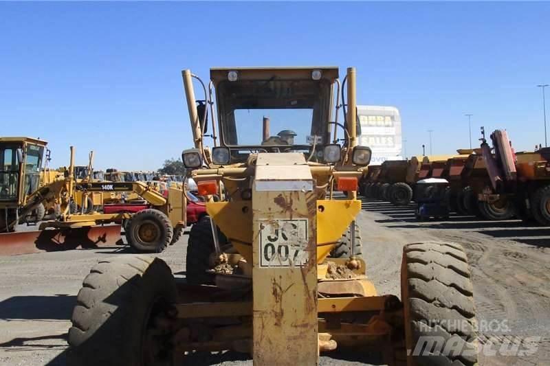 CAT 160H 그레이더