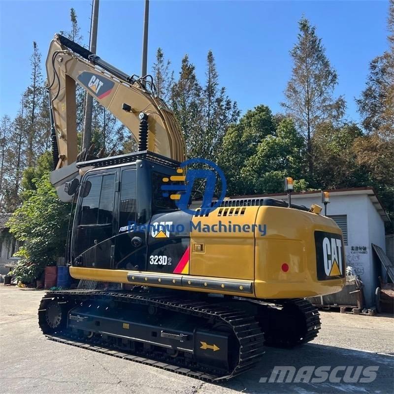 CAT 323D2 대형 굴삭기 29톤 이상
