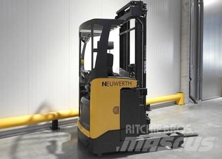 Atlet UMS 160 리치 트럭
