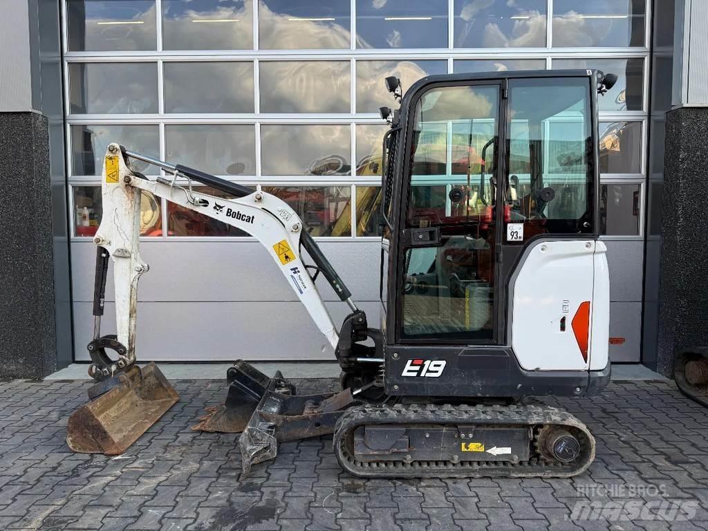 Bobcat E19 소형 굴삭기 7톤 미만