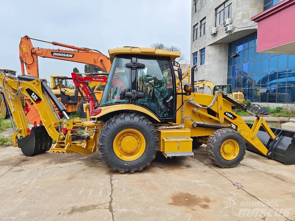CAT 420 F 백호로더