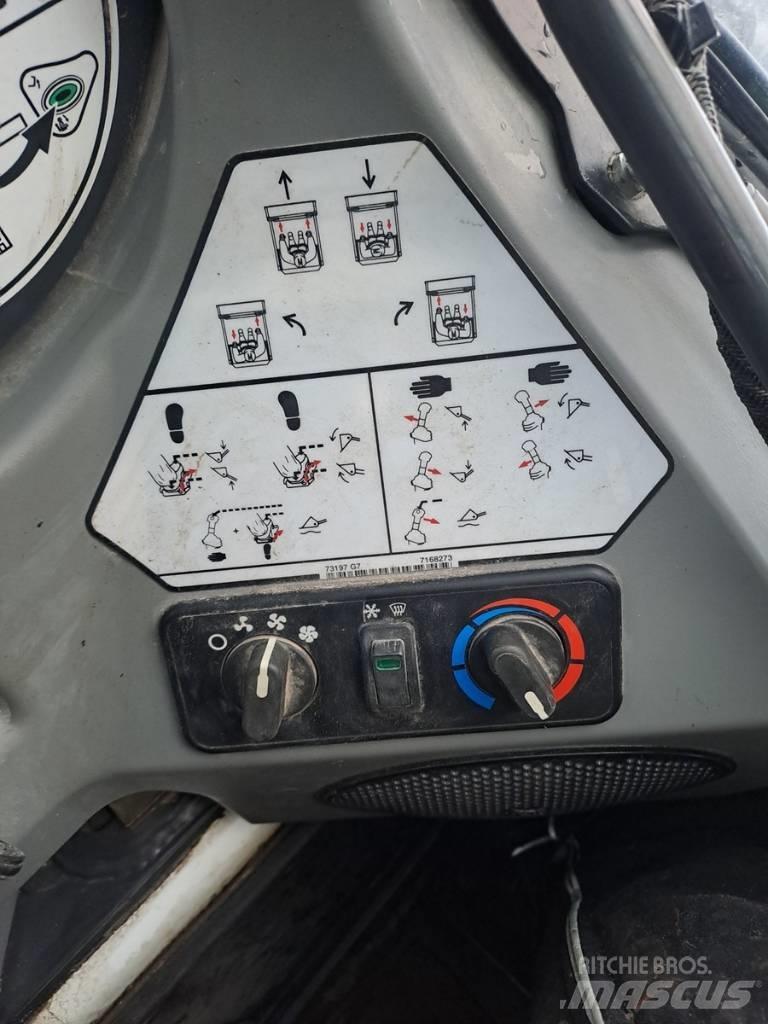 Bobcat S 450  스키드로더