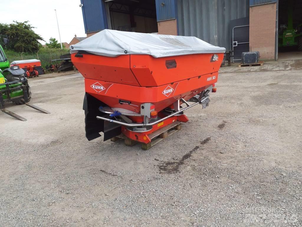 Kuhn Axis 30.1Q 미네랄 살포기