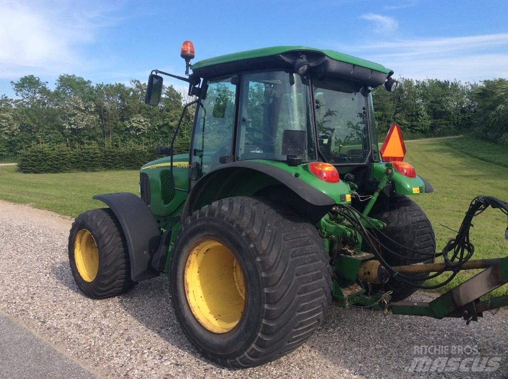 John Deere 5720 트랙터