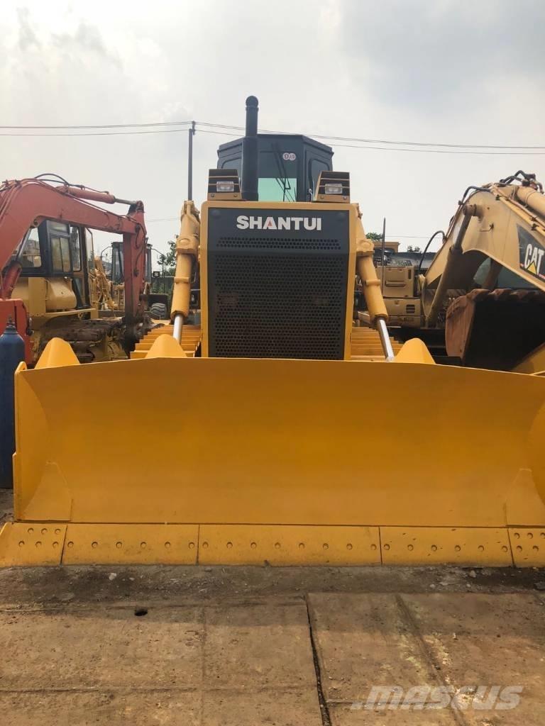Shantui SD22 크롤러 도저