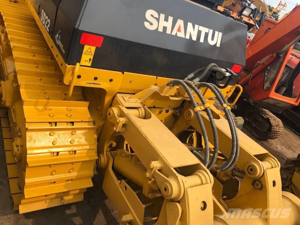 Shantui SD22 크롤러 도저