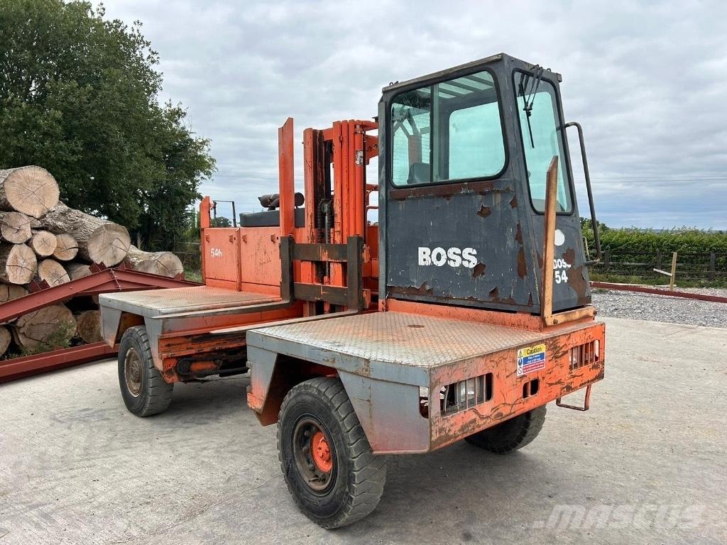 Boss 546 사이드로더