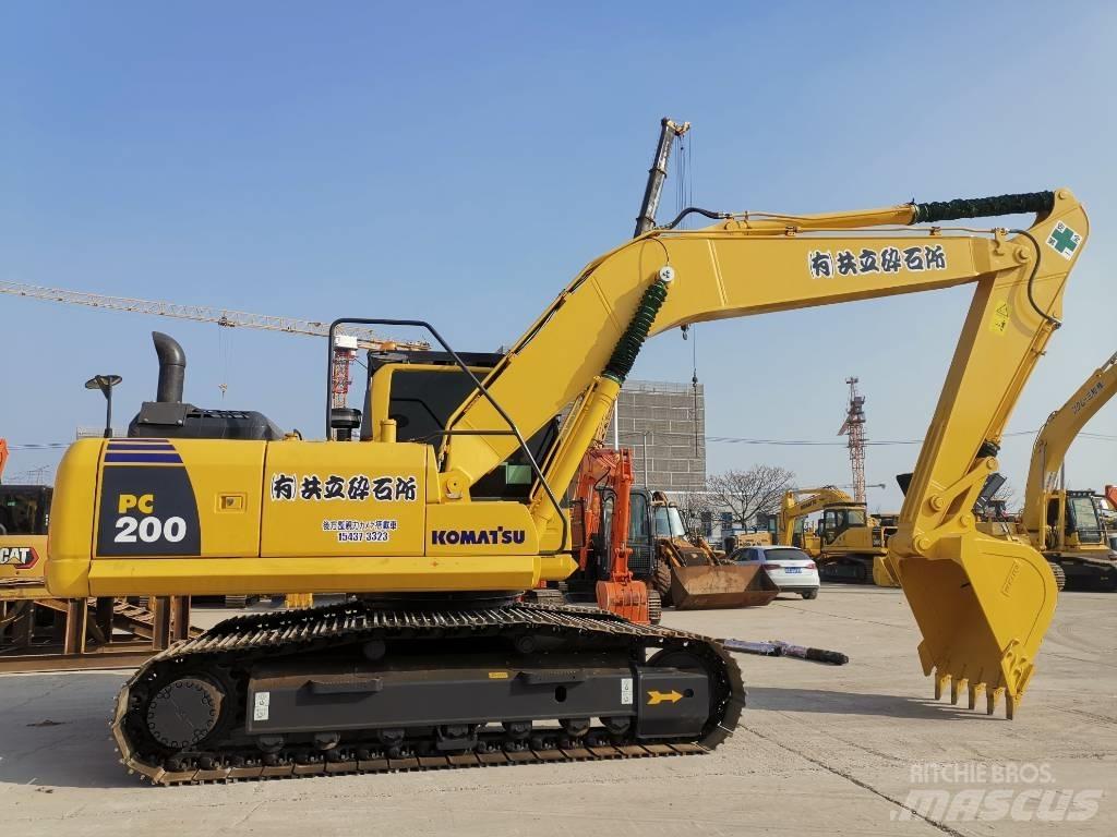 Komatsu PC 200-8N1 대형 굴삭기 29톤 이상