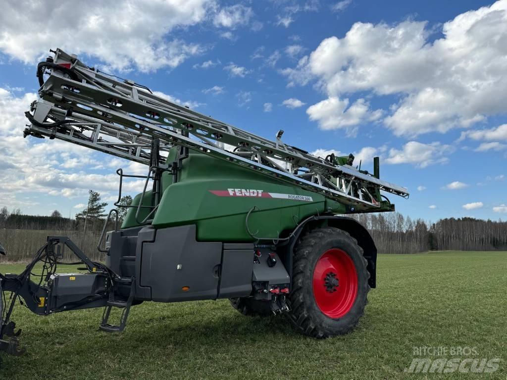 Fendt Rogator 366 견인형 분무기