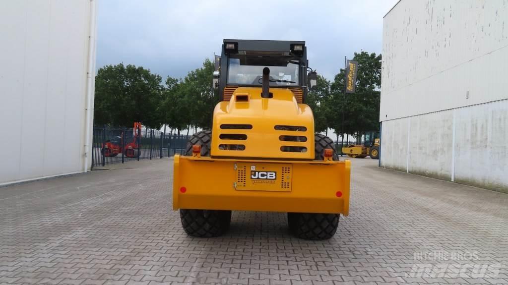 JCB VM166D 싱글 드럼 롤러