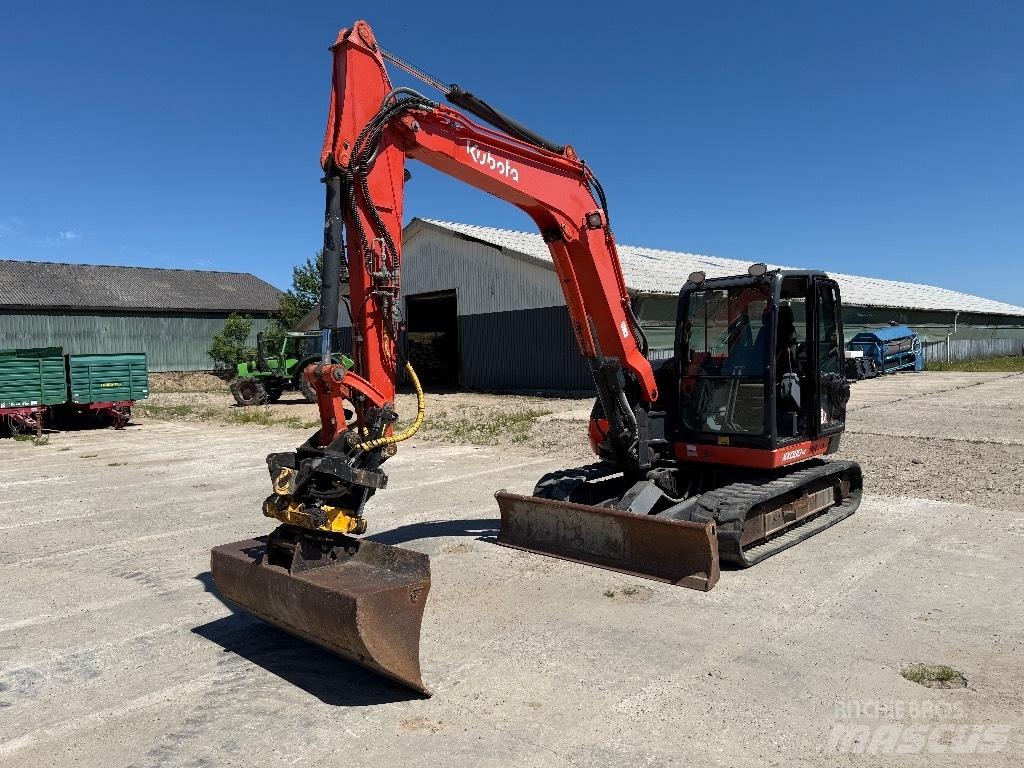 Kubota KX080-4 중형굴삭기 7톤-28톤