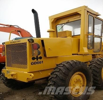 Komatsu GD 661 그레이더