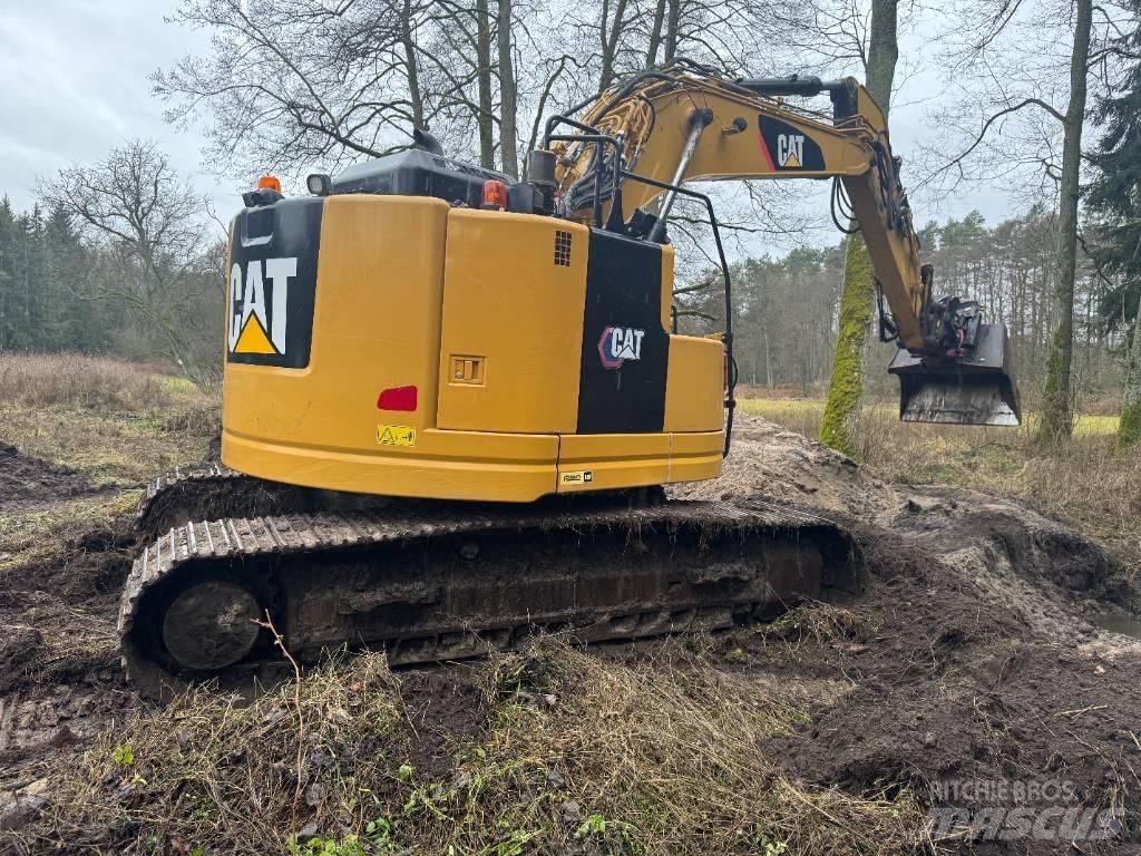 CAT 325 FLCR 대형 굴삭기 29톤 이상