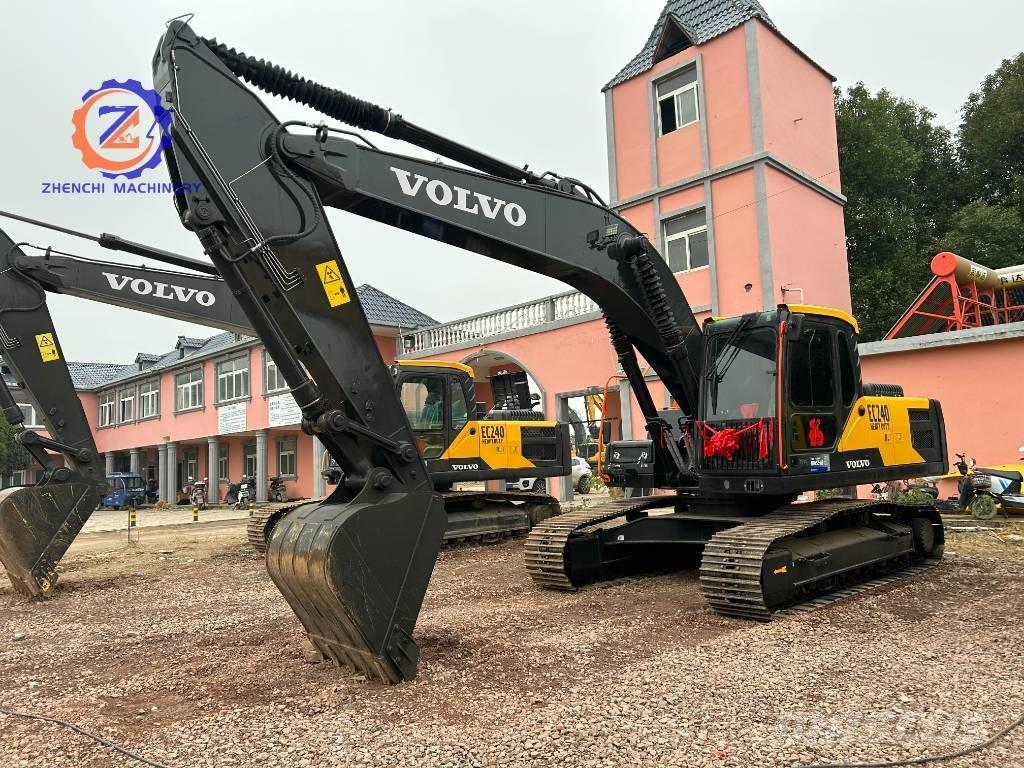 Volvo EC 240 대형 굴삭기 29톤 이상