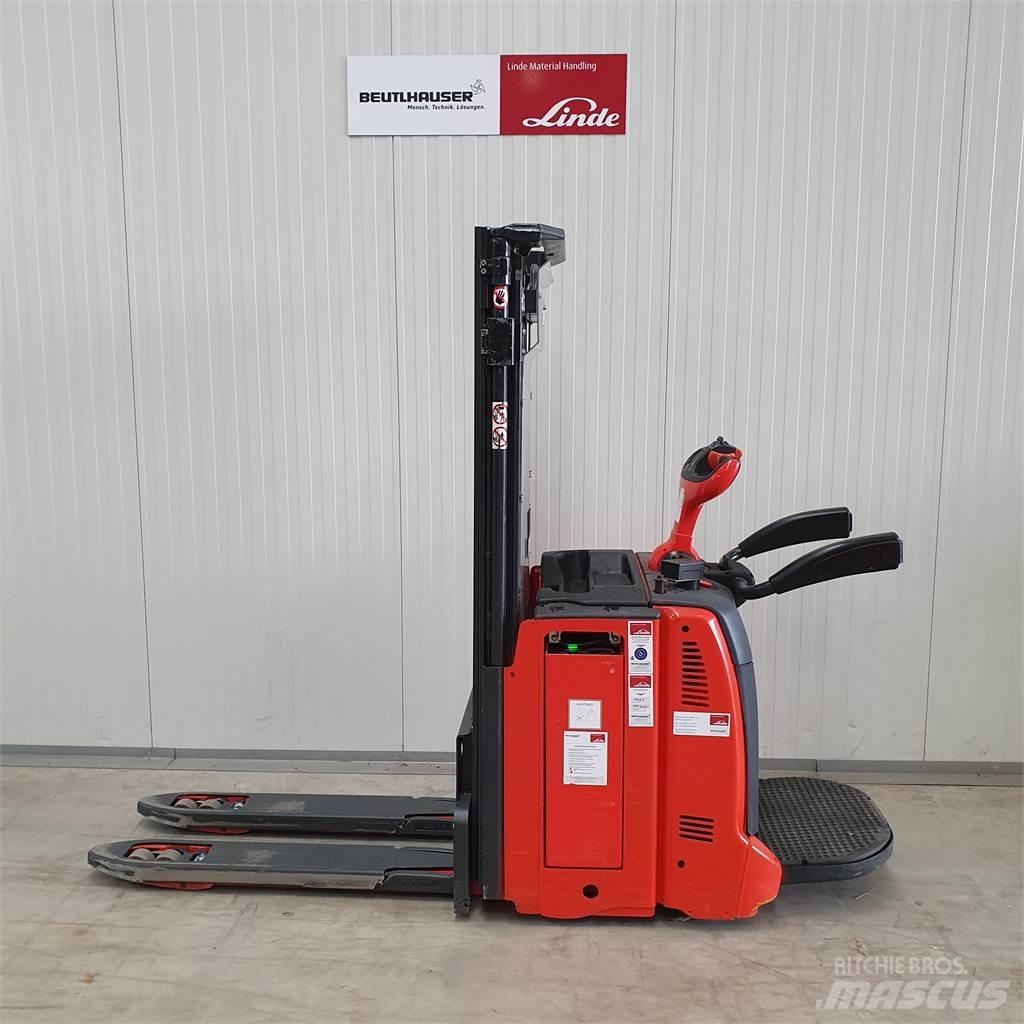 Linde D12AP 포크리프트