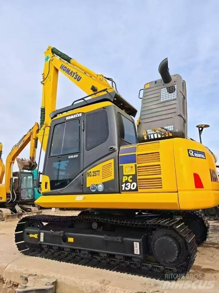 Komatsu 130LC-7 대형 굴삭기 29톤 이상