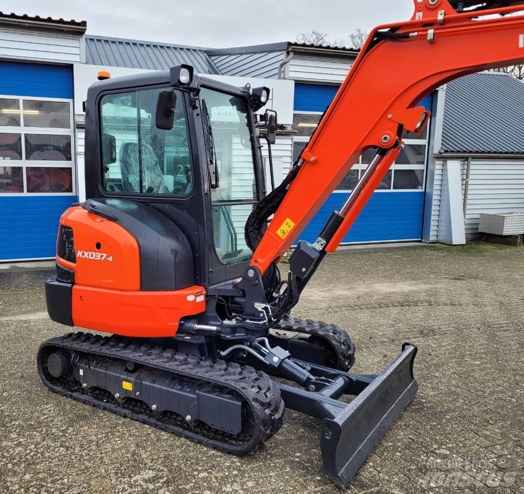 Kubota KX 037-4 소형 굴삭기 7톤 미만