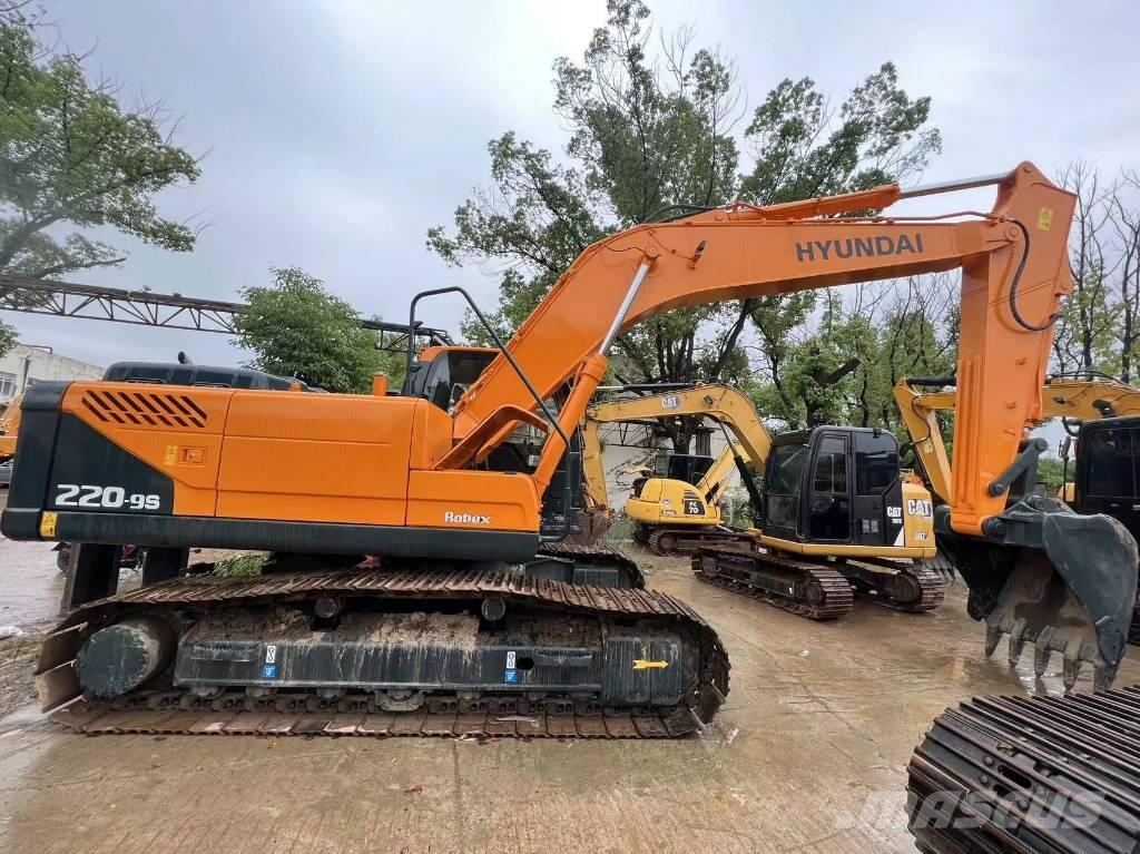 Hyundai 220LC-9S 대형 굴삭기 29톤 이상