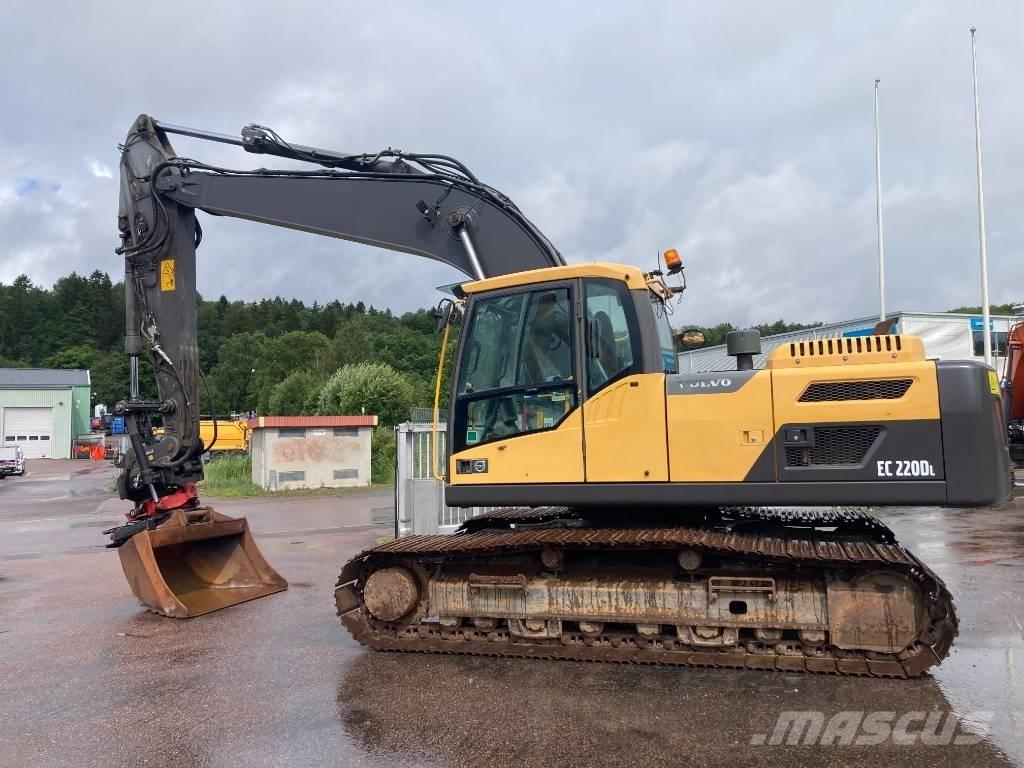 Volvo EC 220 DL 대형 굴삭기 29톤 이상