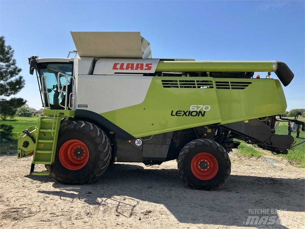 CLAAS Lexion 670 콤바인 수확기