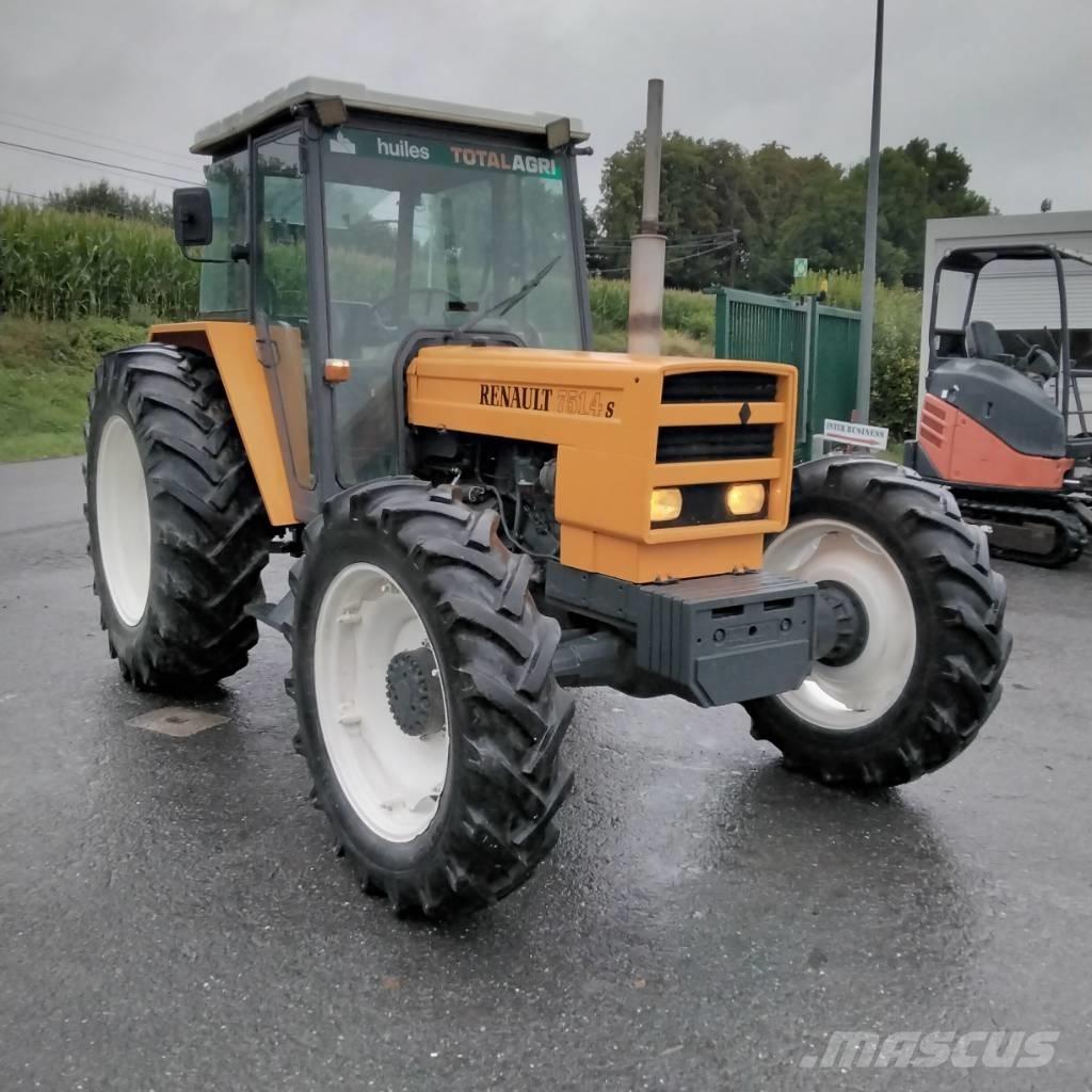 Renault 751 4s 트랙터