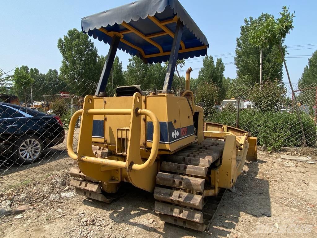 Komatsu D21P-6 크롤러 도저