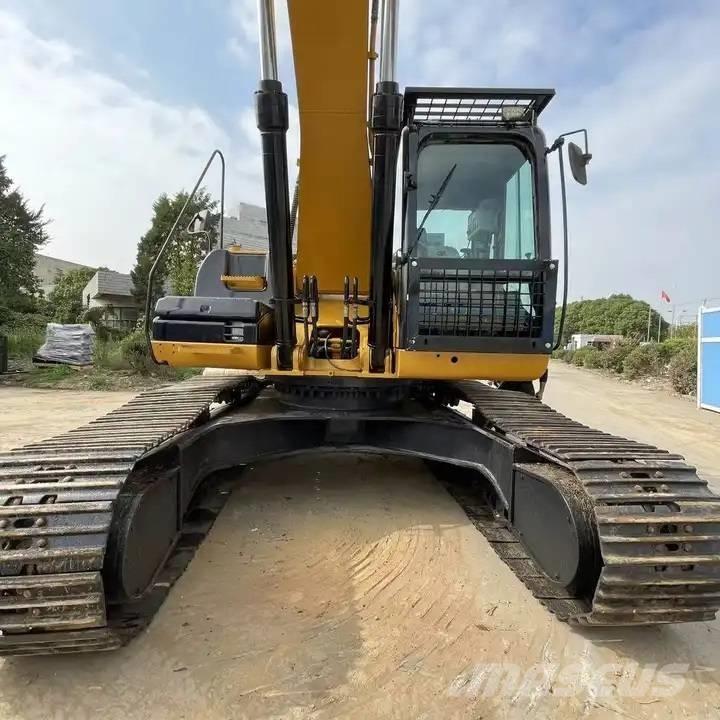 CAT 330D 대형 굴삭기 29톤 이상