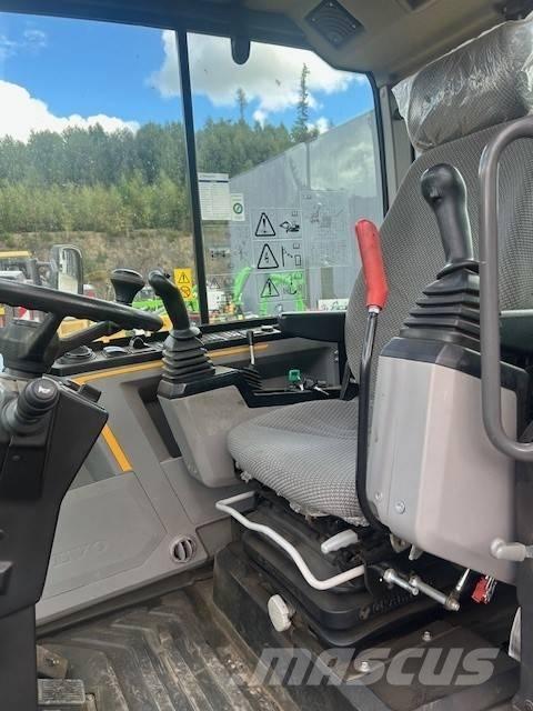 Volvo EW 60 E  휠 굴삭기