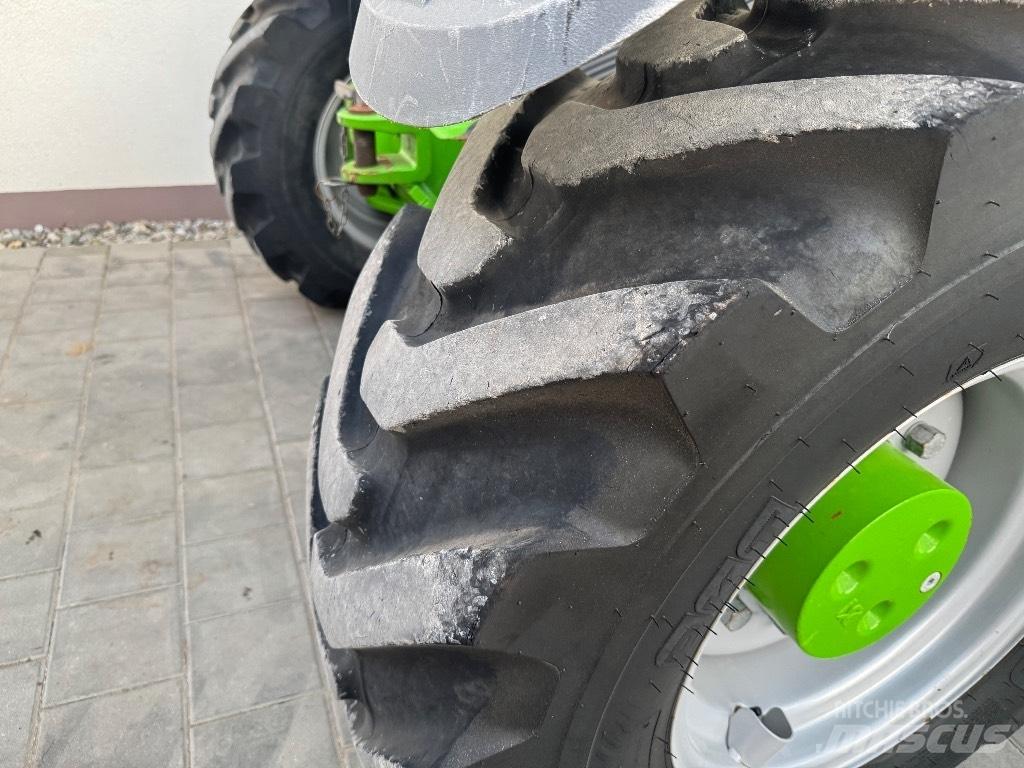 Merlo TF 33.7 텔러 핸들러