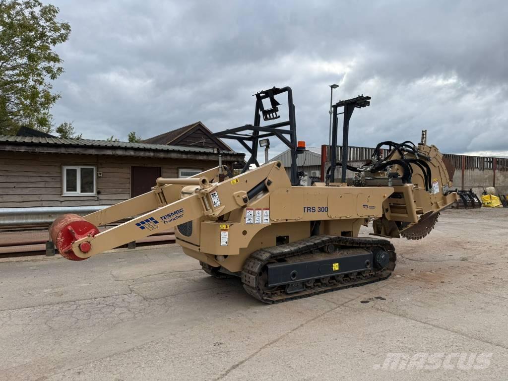 Tesmec TRS300 트렌처