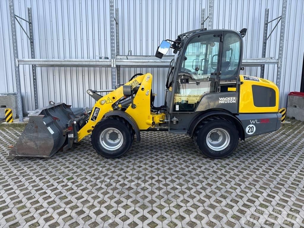 Wacker Neuson WL32  휠로우더